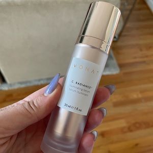 C radiance serum never used